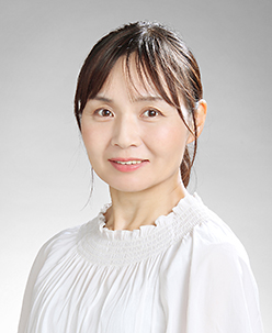 石川　香織